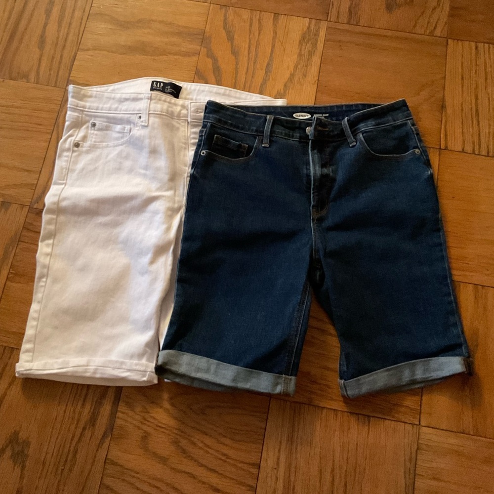 GAP/OLD NAVY BERMUDA SHORTS LOT SZ. 6
